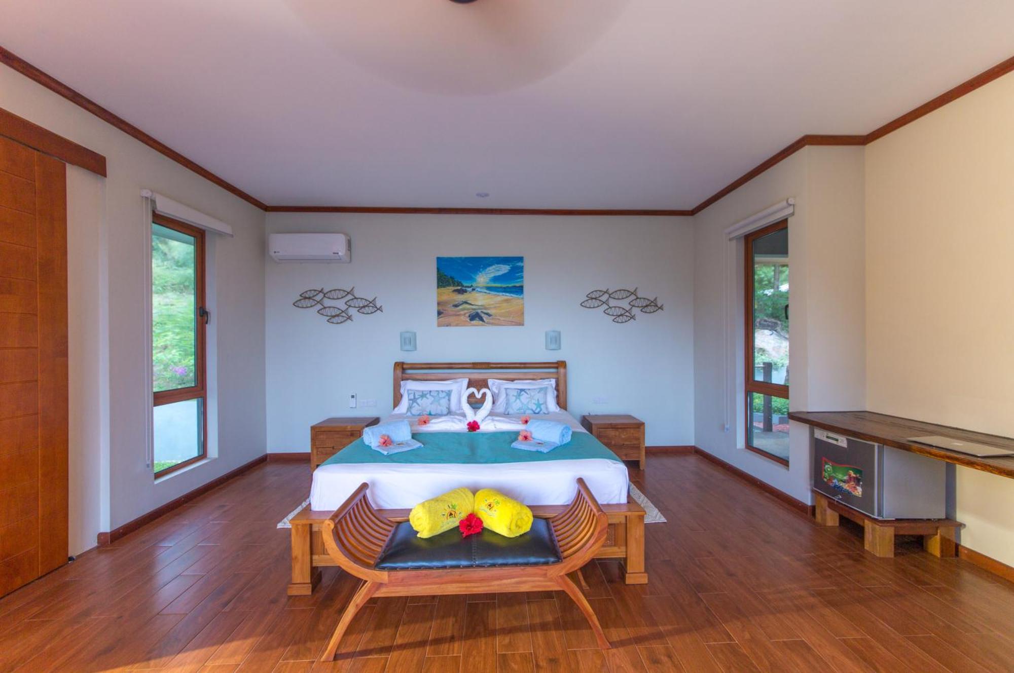 Anse Soleil Beachcomber Hotel And Self Catering Baie Lazare  المظهر الخارجي الصورة